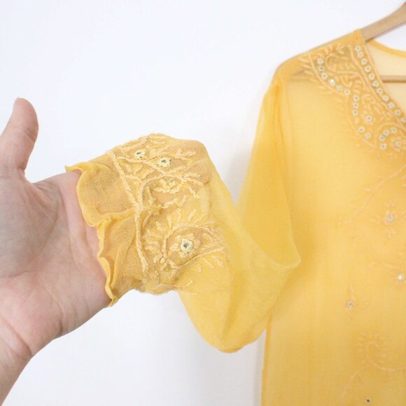 *Gul Meena Yellow Cover Up - Picture 4 of 7